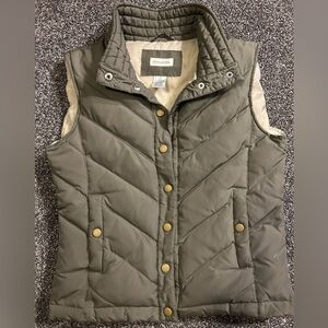 Maurices Women's; Olive Puffer Vest Shell ;FeatherDown filling.